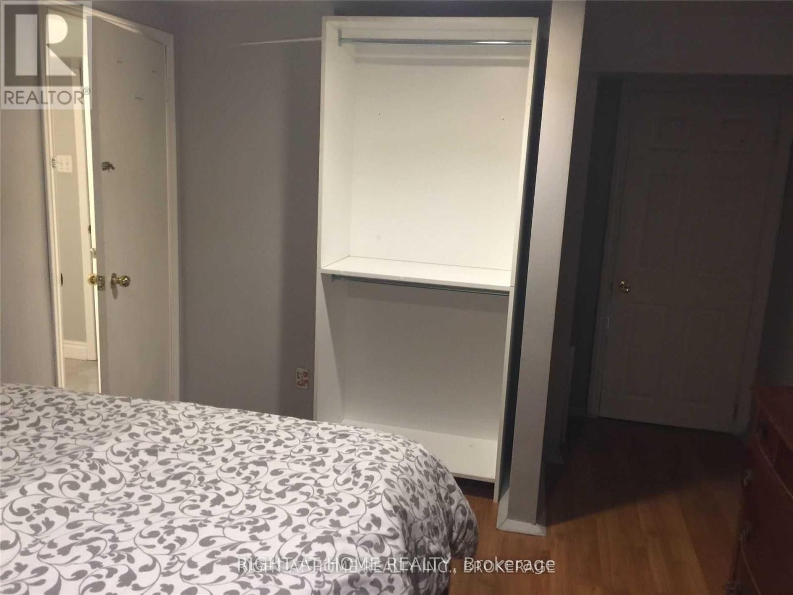 Bsmnt - 52 Dunning Avenue, Aurora, Ontario  L4G 1A3 - Photo 4 - N12438996