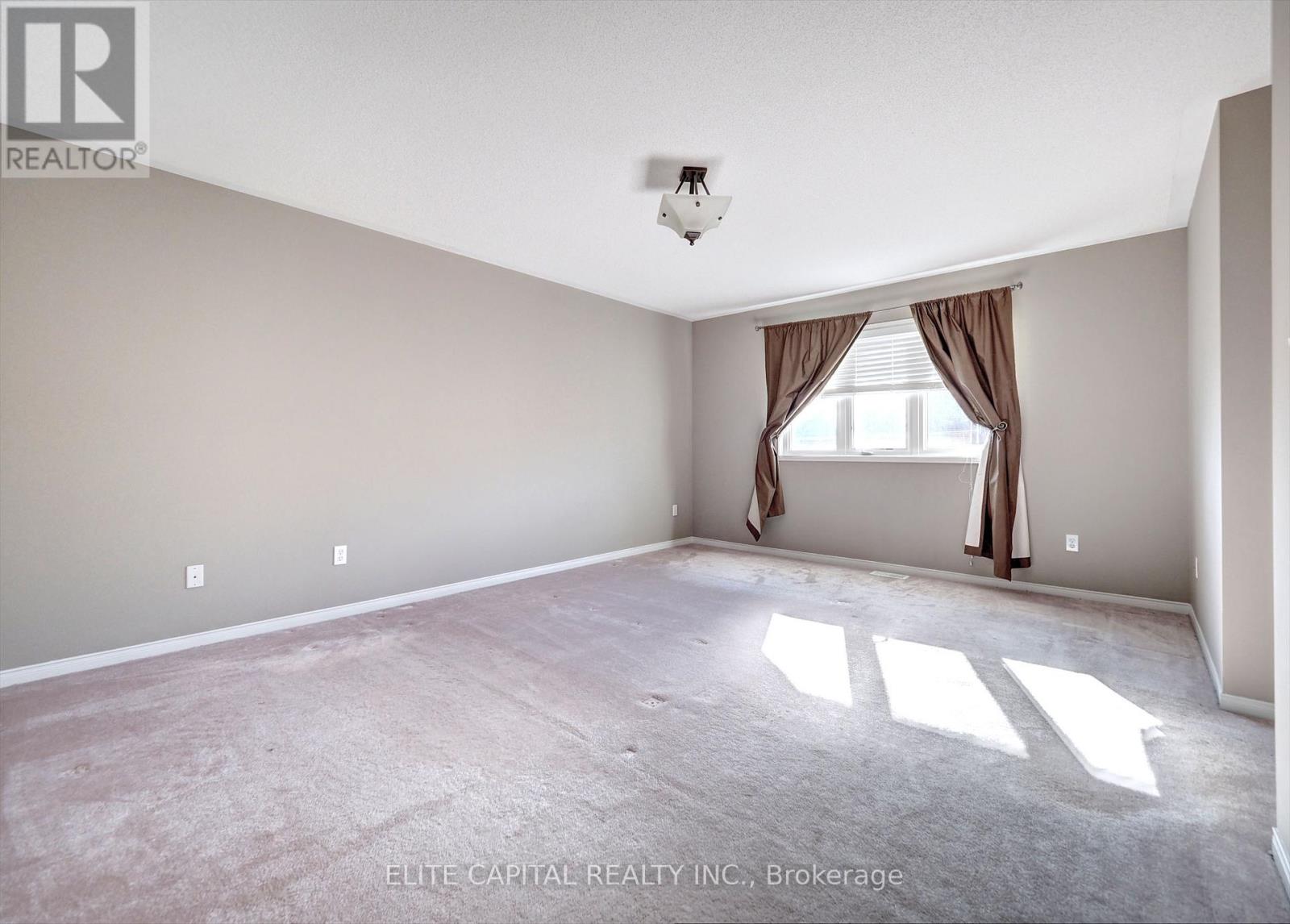 13 Wilcliff Court, Markham, Ontario  L6E 2E5 - Photo 10 - N12439002