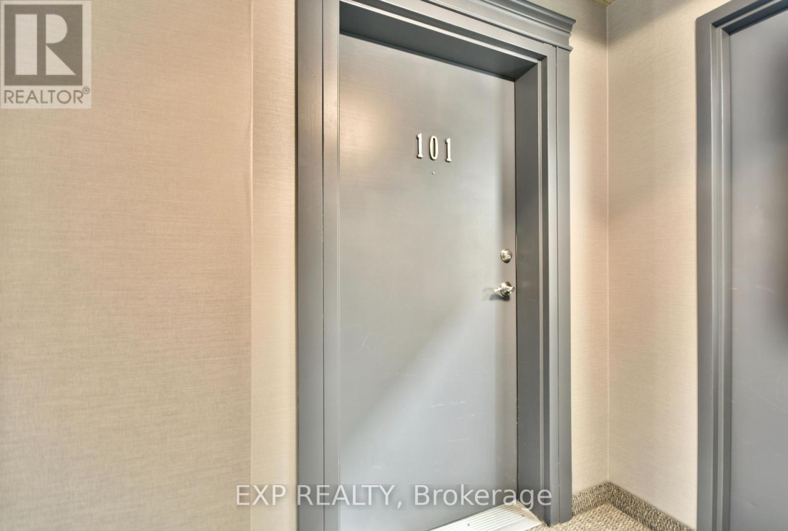 101 - 42 Ferndale Drive S, Barrie, Ontario  L4N 2M5 - Photo 11 - S12438991
