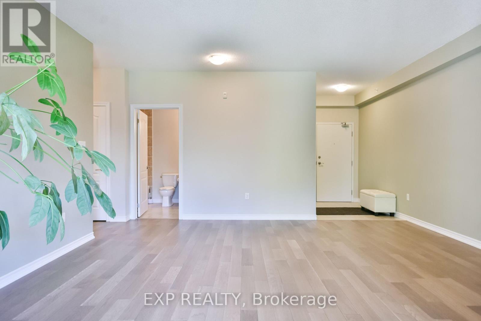 101 - 42 Ferndale Drive S, Barrie, Ontario  L4N 2M5 - Photo 15 - S12438991