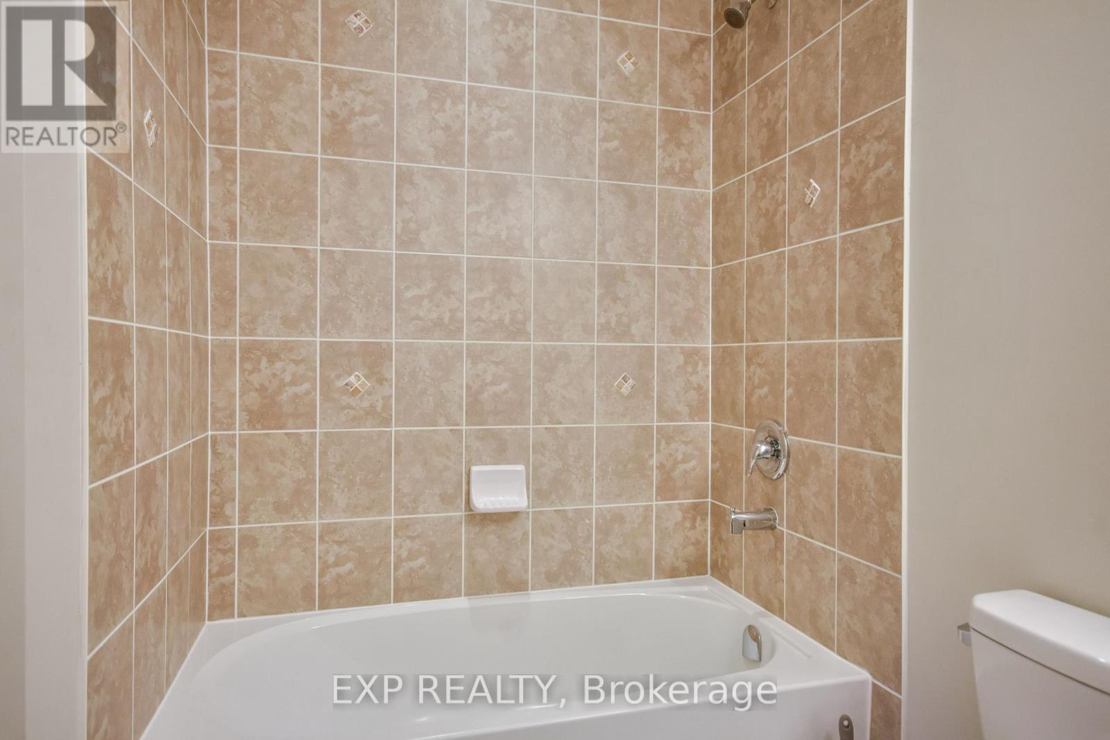 101 - 42 Ferndale Drive S, Barrie, Ontario  L4N 2M5 - Photo 21 - S12438991