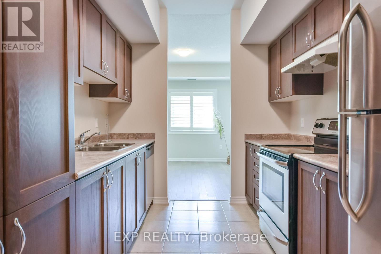 101 - 42 Ferndale Drive S, Barrie, Ontario  L4N 2M5 - Photo 22 - S12438991