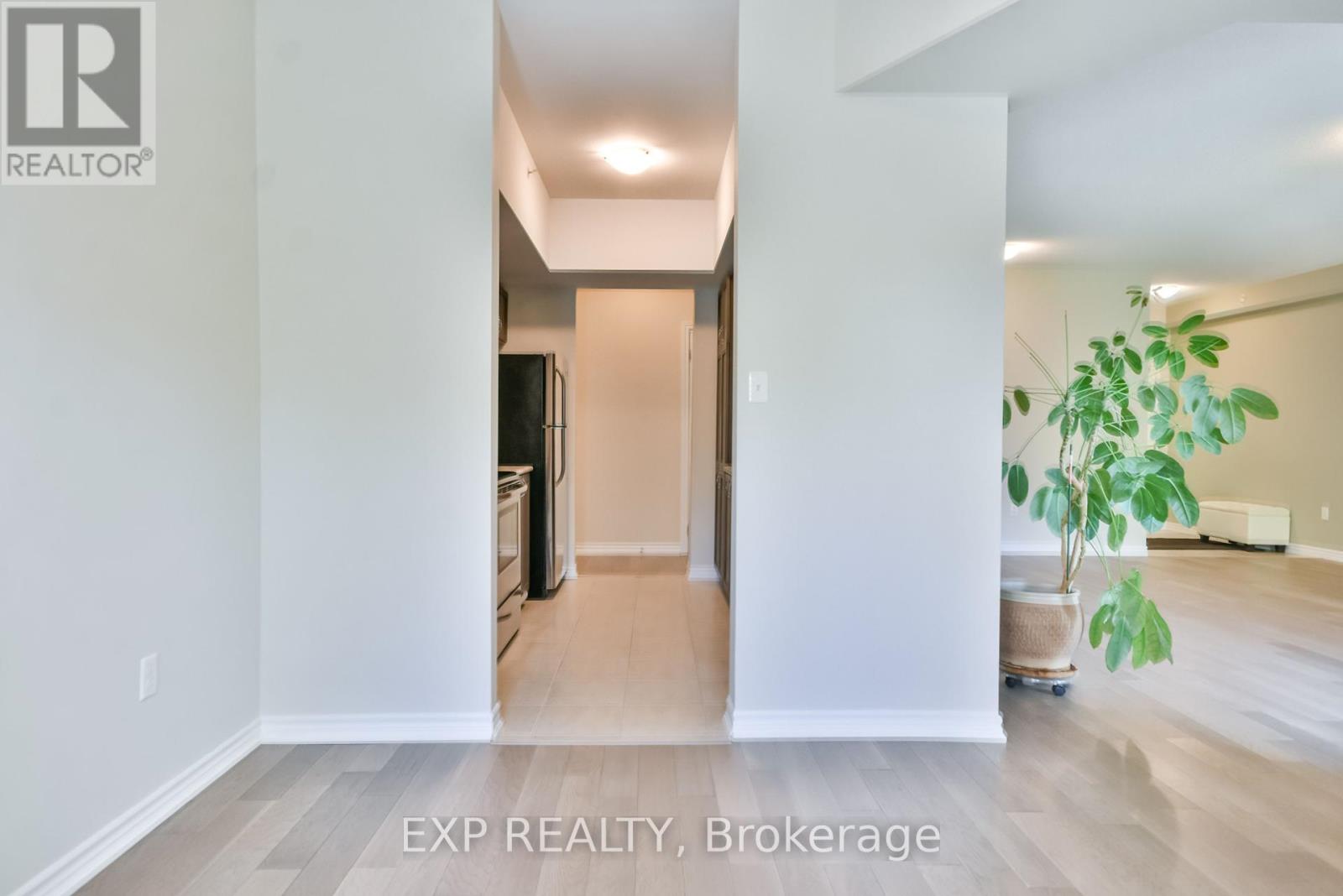 101 - 42 Ferndale Drive S, Barrie, Ontario  L4N 2M5 - Photo 28 - S12438991