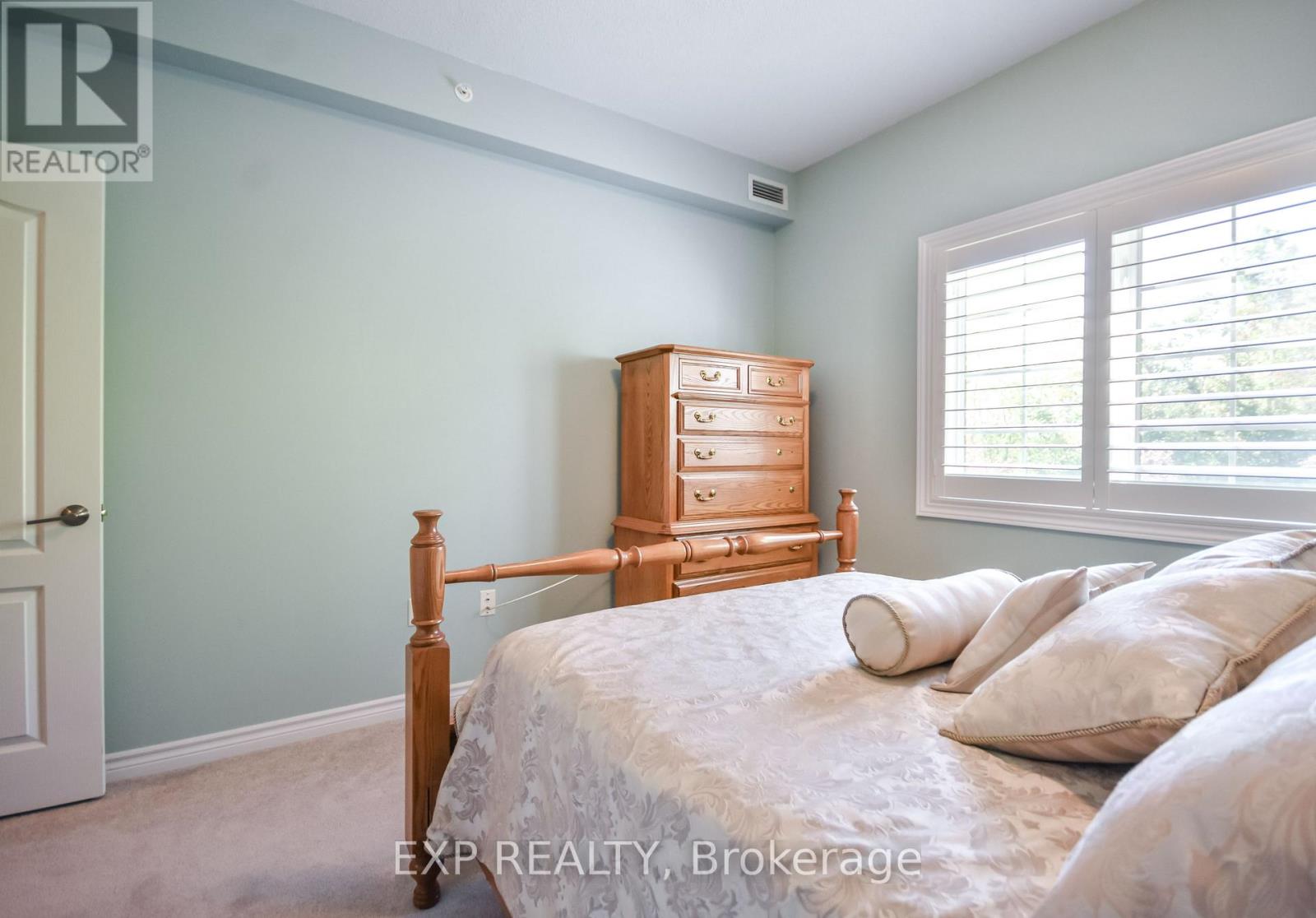 101 - 42 Ferndale Drive S, Barrie, Ontario  L4N 2M5 - Photo 39 - S12438991