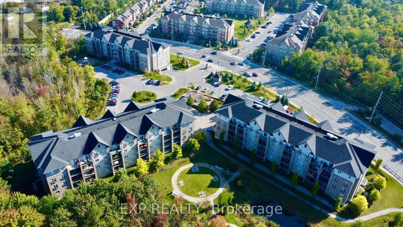 101 - 42 Ferndale Drive S, Barrie, Ontario  L4N 2M5 - Photo 4 - S12438991