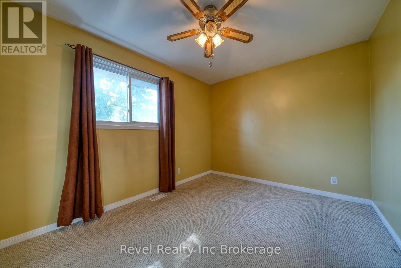 345 Vancouver Street, London East, Ontario  N5W 4S7 - Photo 22 - X12439013