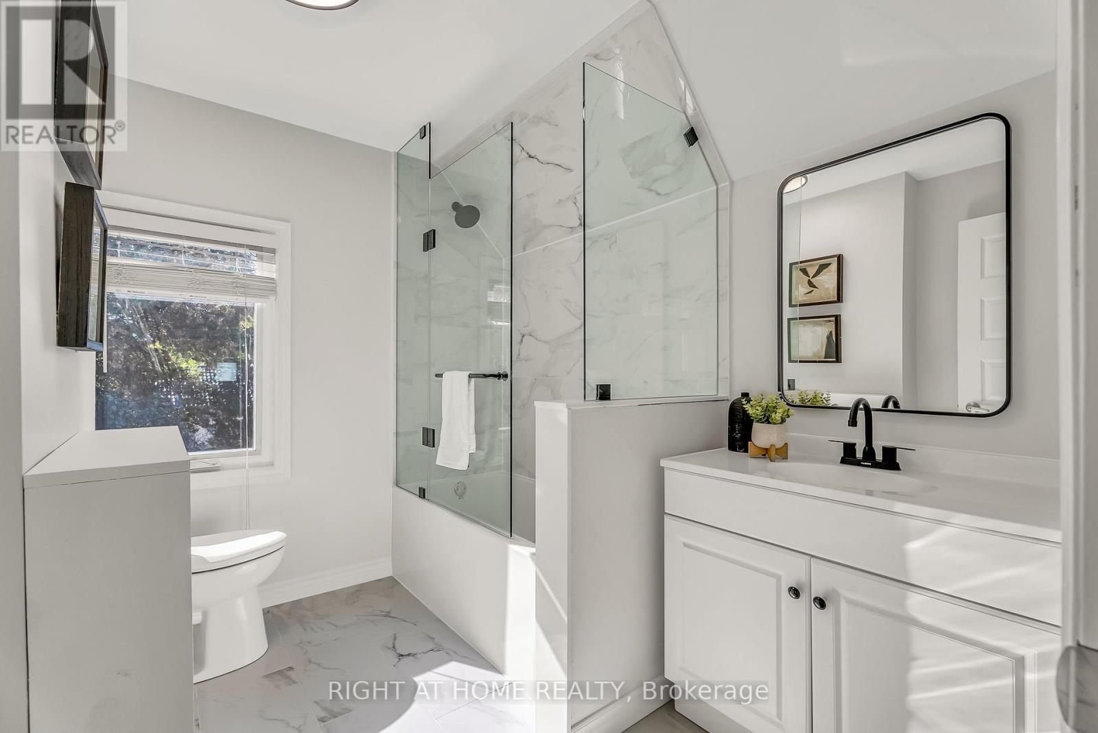 232 Sixth Street, Toronto, Ontario  M8V 3A7 - Photo 25 - W12438977