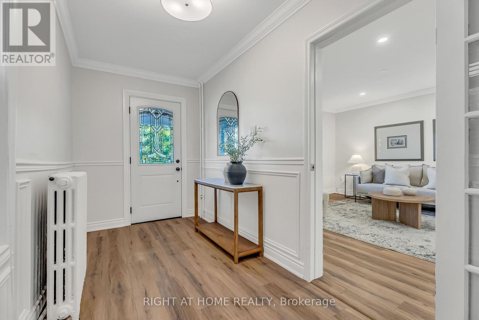 232 Sixth Street, Toronto, Ontario  M8V 3A7 - Photo 3 - W12438977