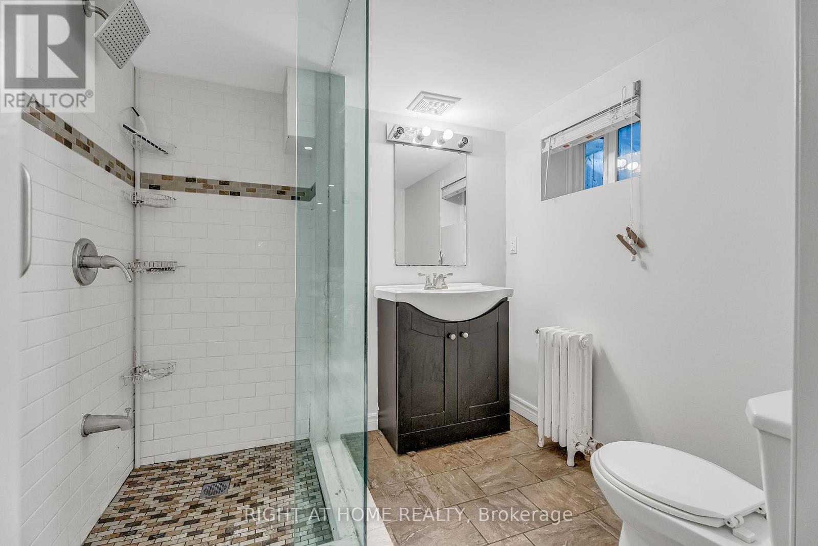232 Sixth Street, Toronto, Ontario  M8V 3A7 - Photo 33 - W12438977