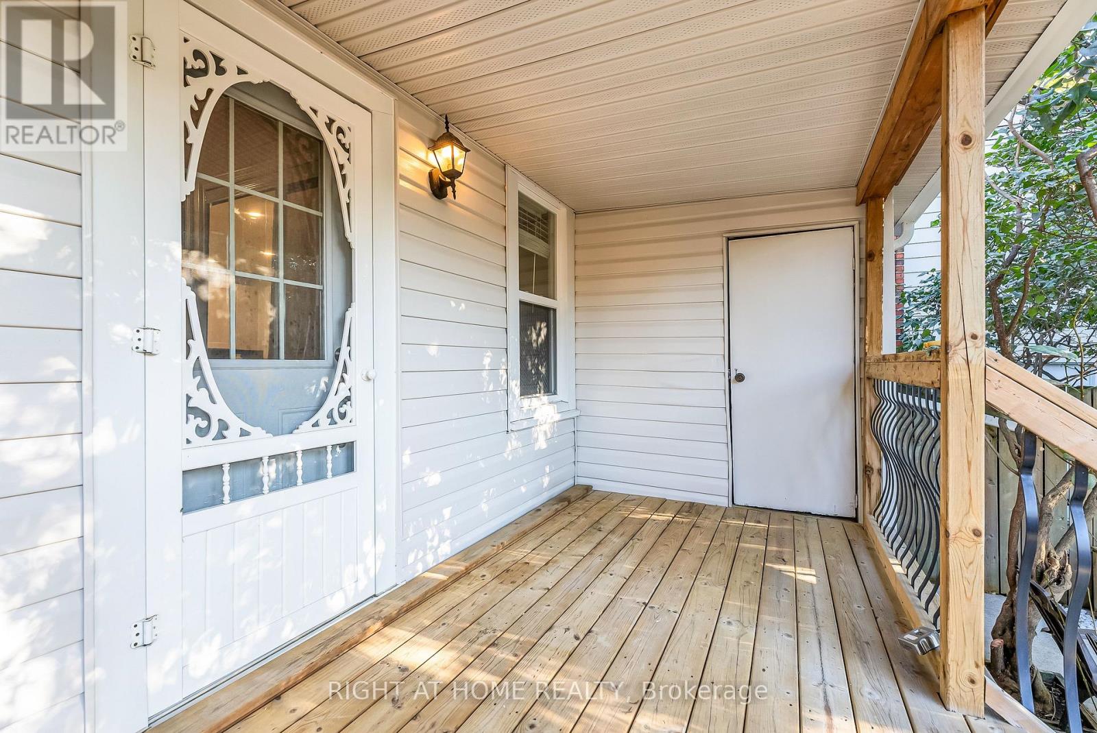 232 Sixth Street, Toronto, Ontario  M8V 3A7 - Photo 35 - W12438977