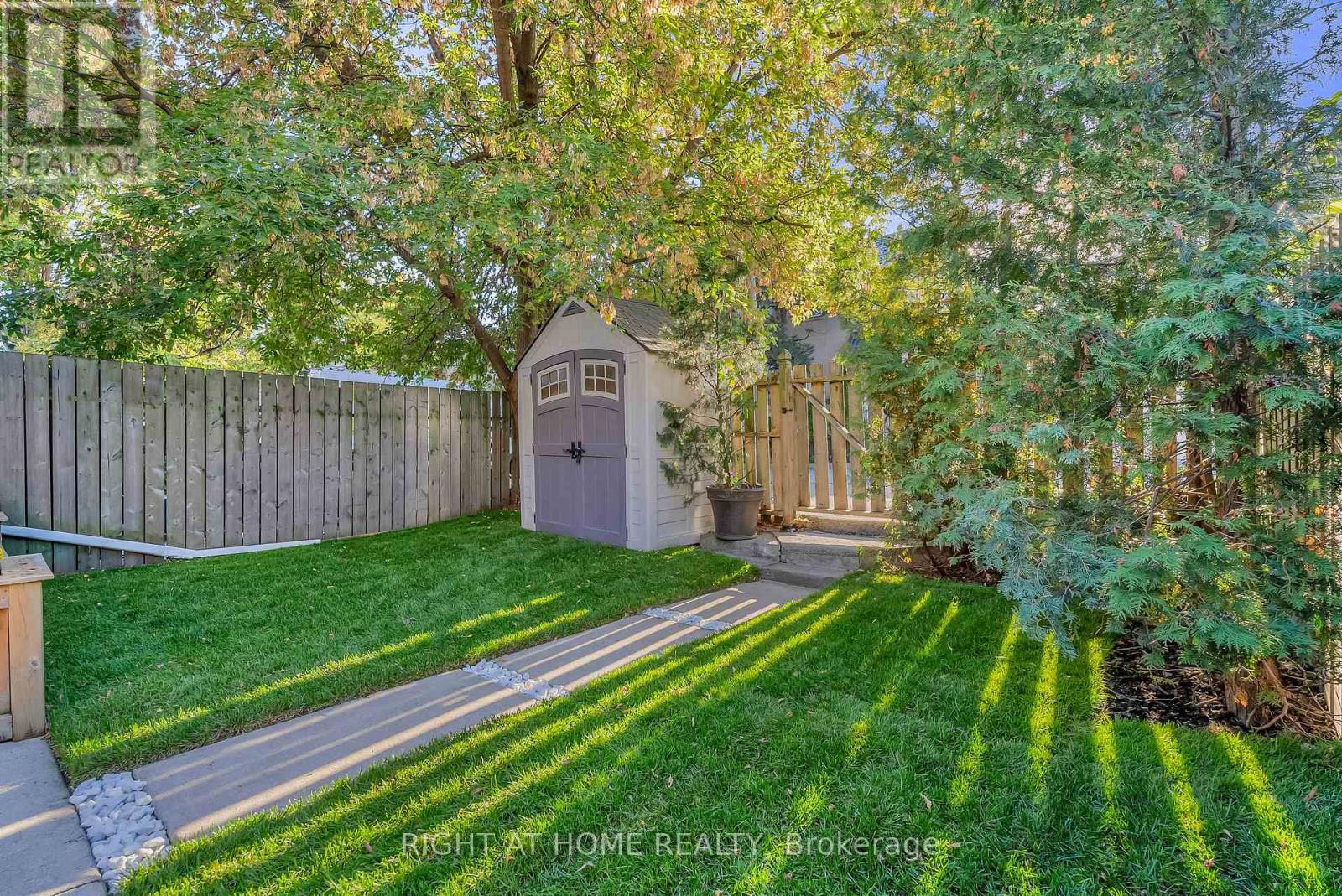232 Sixth Street, Toronto, Ontario  M8V 3A7 - Photo 37 - W12438977