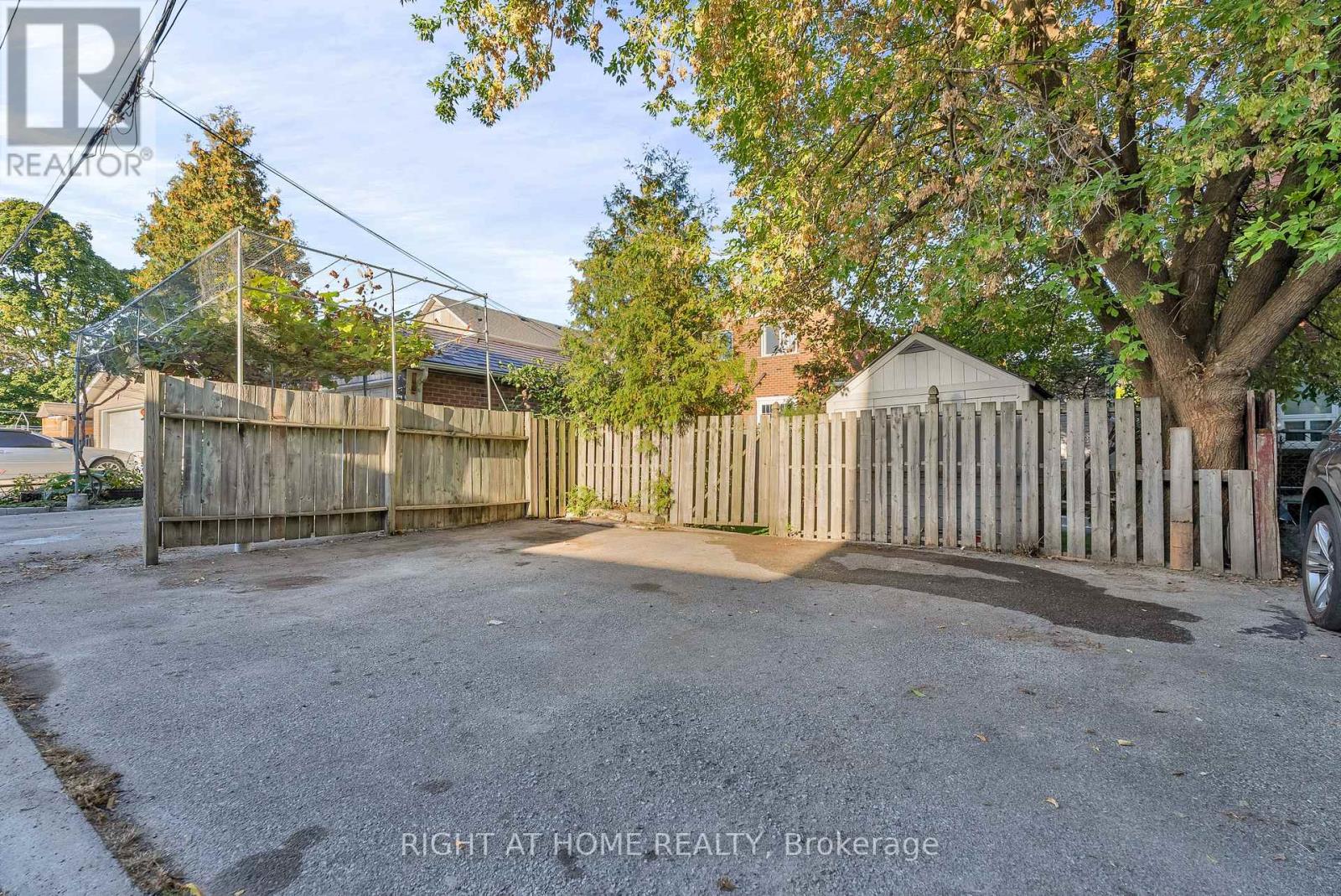 232 Sixth Street, Toronto, Ontario  M8V 3A7 - Photo 38 - W12438977