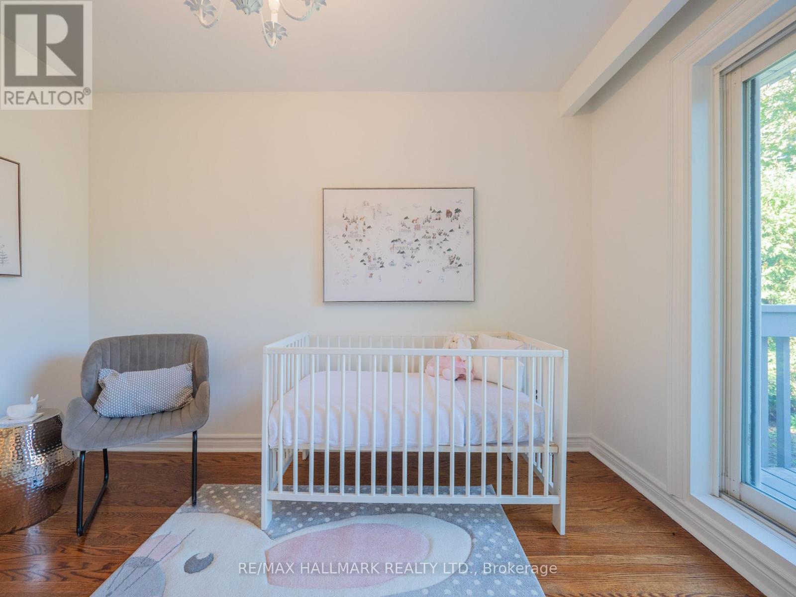 34 Guernsey Drive, Toronto, Ontario  M9C 3A6 - Photo 19 - W12438980