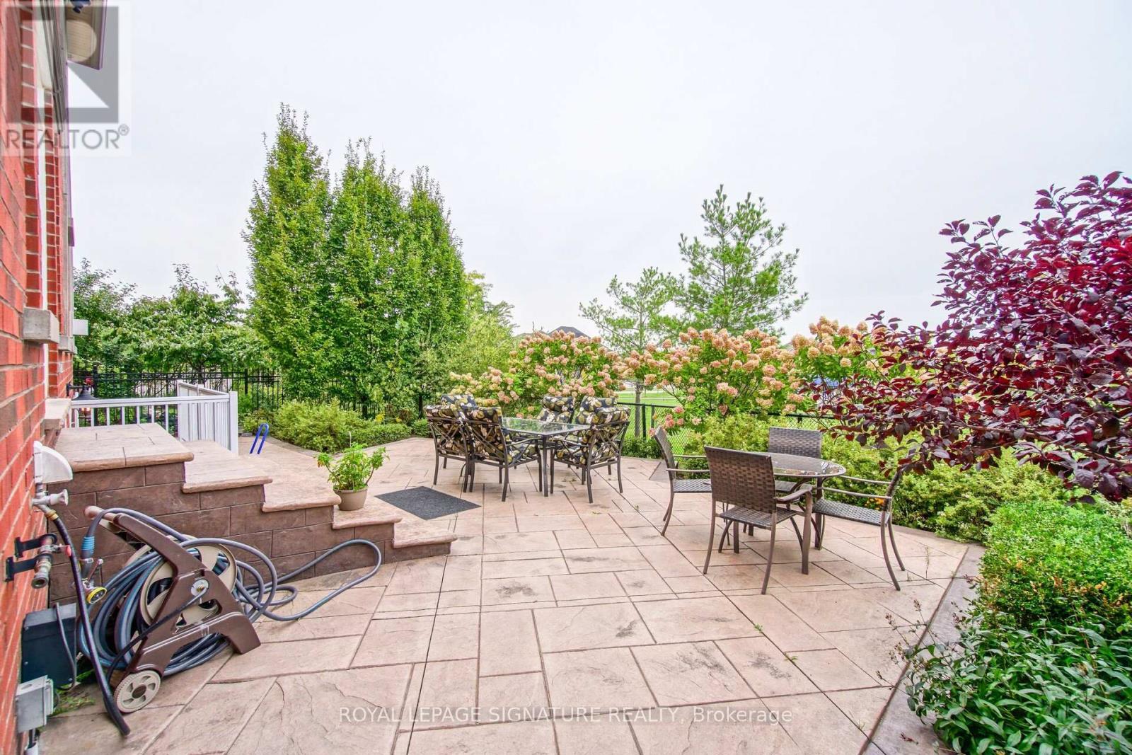 1312 Kestell Boulevard, Oakville, Ontario  L6H 0B9 - Photo 32 - W12439001