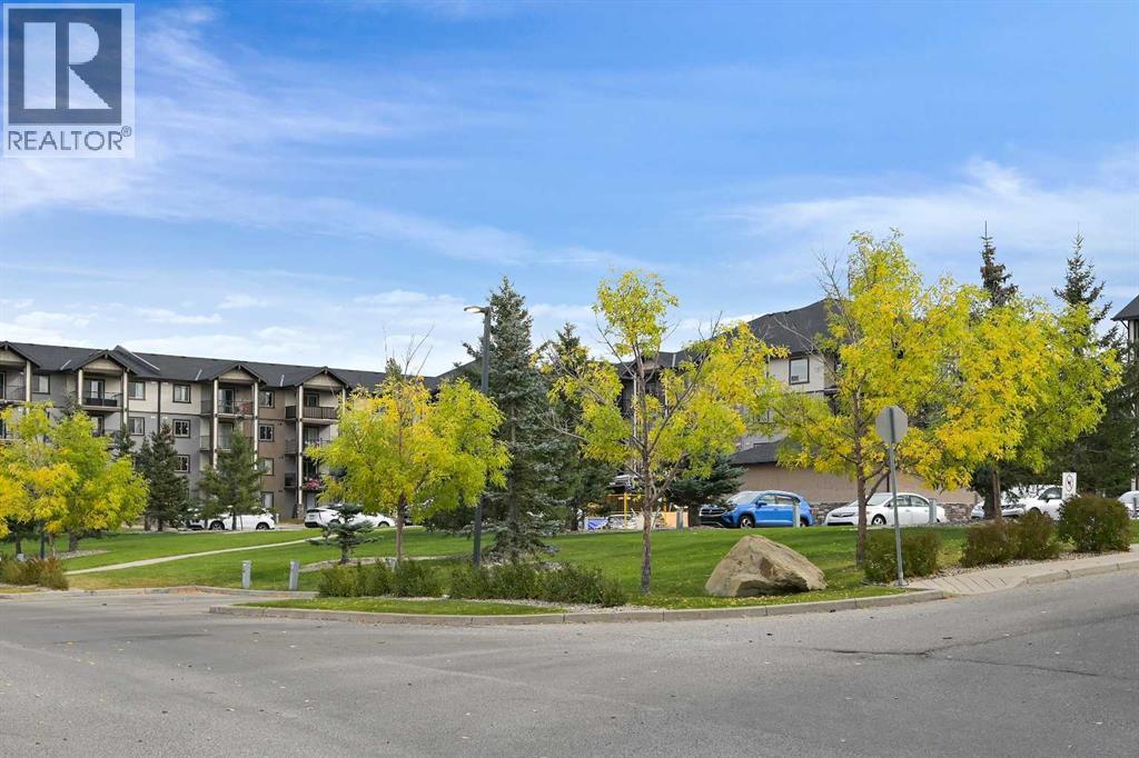 1424, 60 Panatella Street Nw, Calgary, Alberta  T3K 6C9 - Photo 2 - A2260845