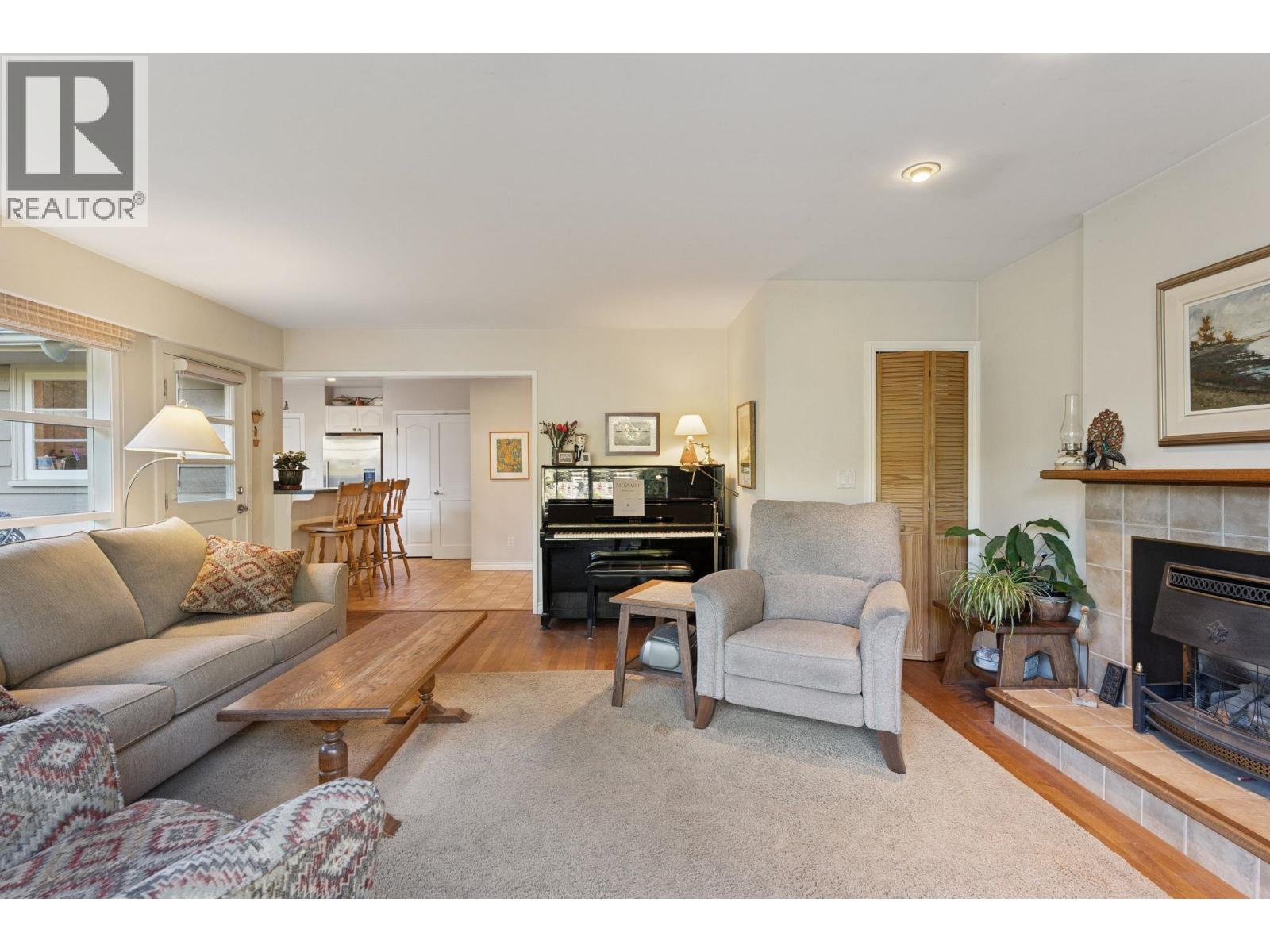 2658 Newmarket Drive, North Vancouver, British Columbia  V7R 2T4 - Photo 10 - R3054441