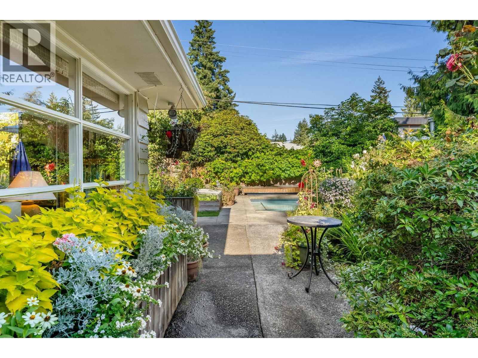 2658 Newmarket Drive, North Vancouver, British Columbia  V7R 2T4 - Photo 24 - R3054441