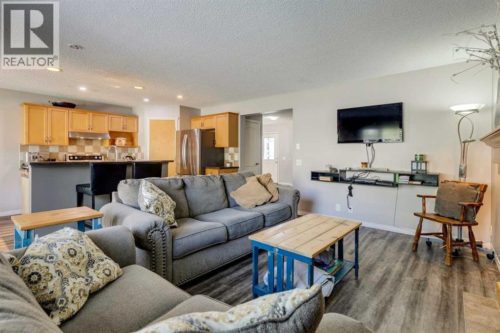 169 Tuscany Vista Crescent Nw, Calgary, Alberta  T3L 3A3 - Photo 7 - A2256480