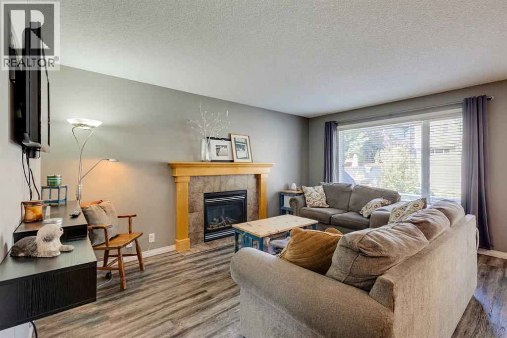 169 Tuscany Vista Crescent Nw, Calgary, Alberta  T3L 3A3 - Photo 4 - A2256480