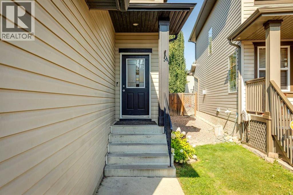 169 Tuscany Vista Crescent Nw, Calgary, Alberta  T3L 3A3 - Photo 2 - A2256480
