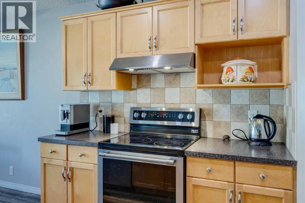 169 Tuscany Vista Crescent Nw, Calgary, Alberta  T3L 3A3 - Photo 13 - A2256480