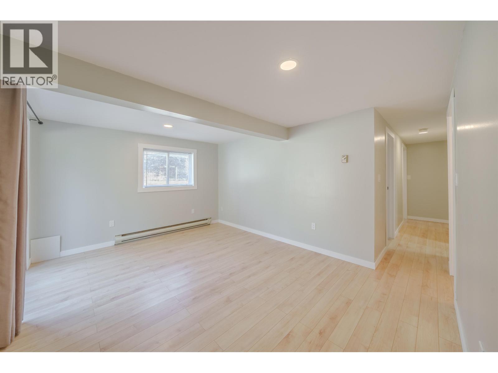 5231 Davis Road, 108 Mile Ranch, British Columbia V0K 2Z0 - Photo 20 - R3054455