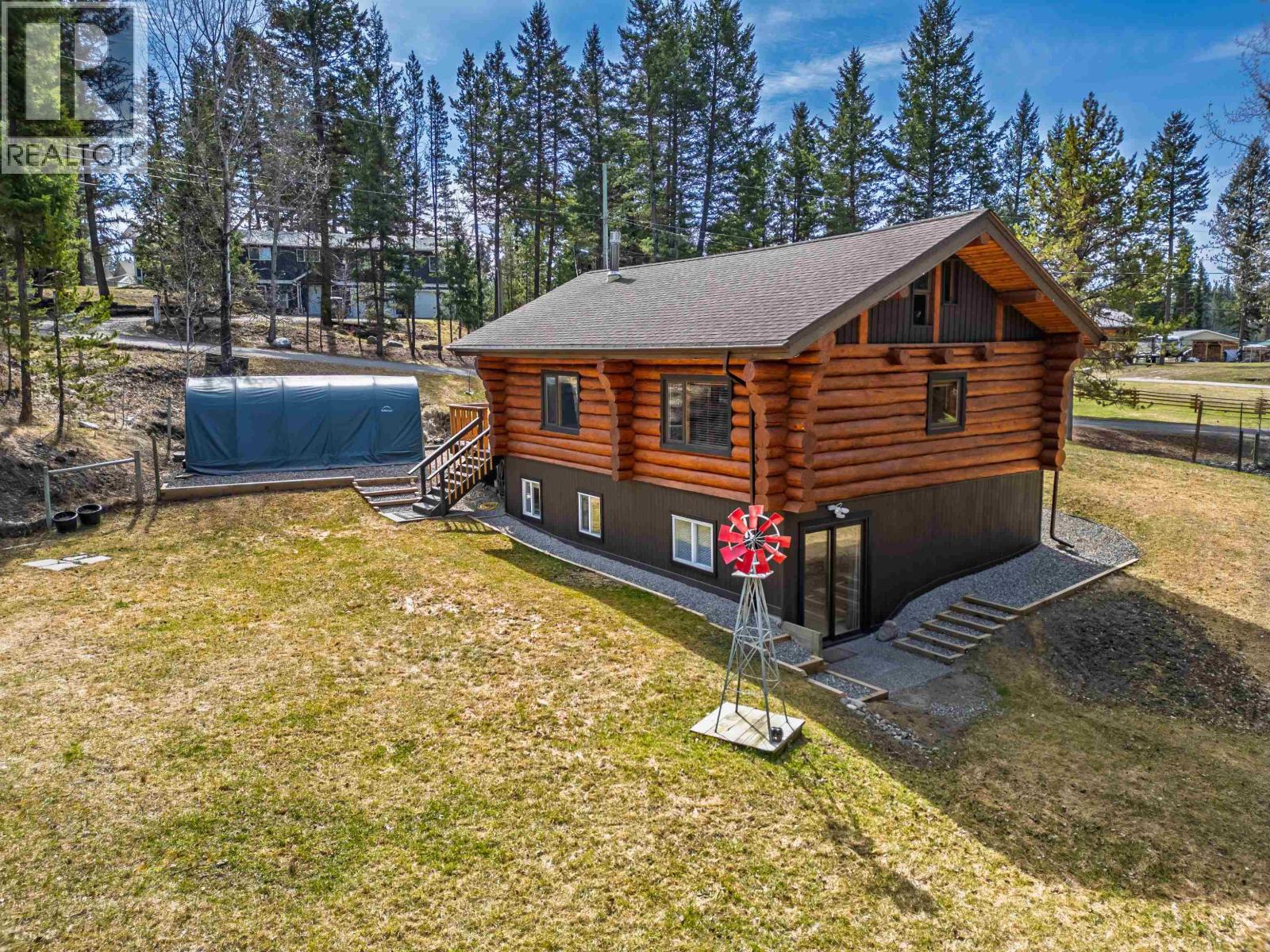 5231 Davis Road, 108 Mile Ranch, British Columbia V0K 2Z0 - Photo 27 - R3054455