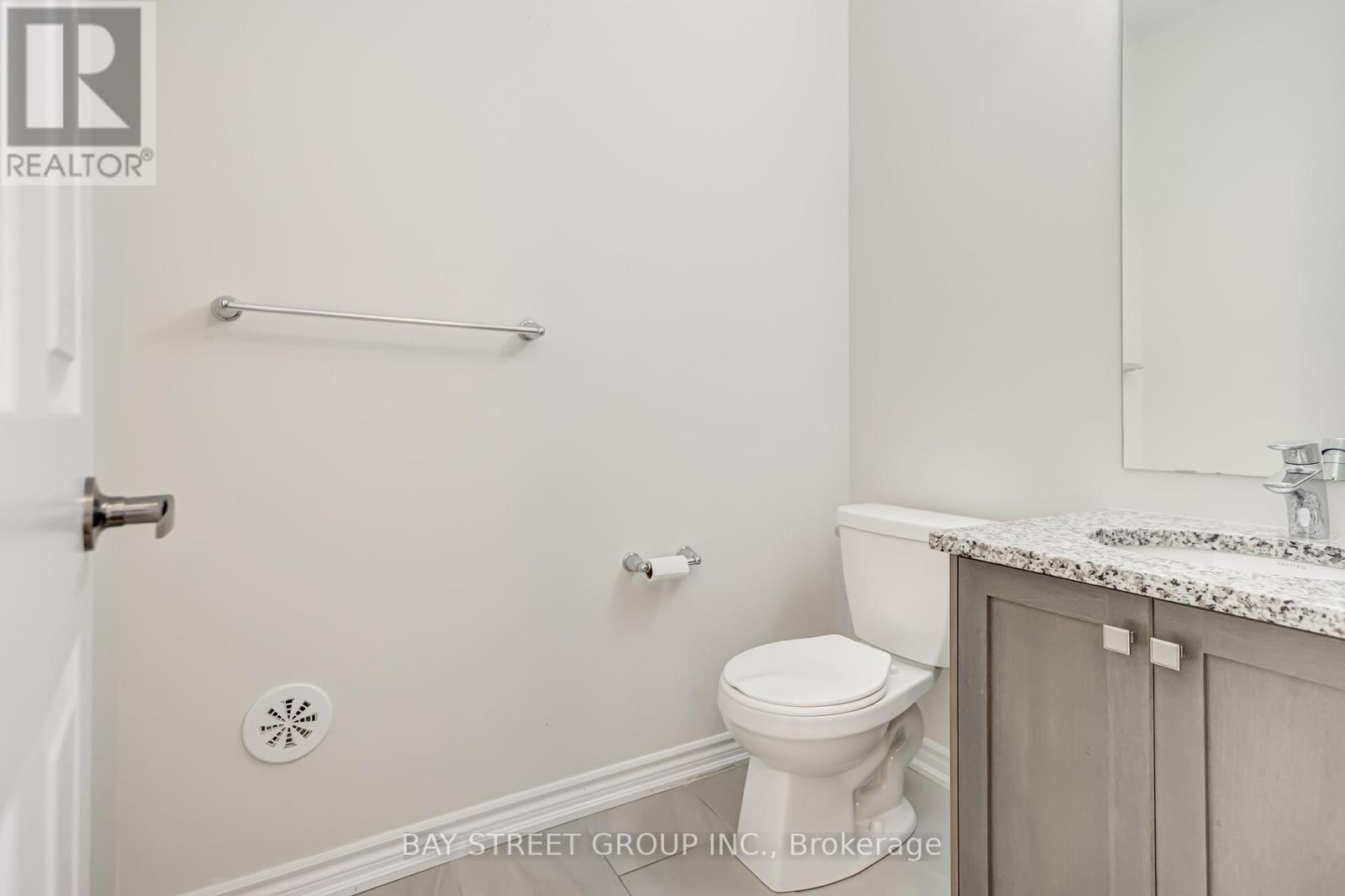 35 George Peach Avenue, Markham, Ontario  L6C 0Z2 - Photo 20 - N12425074