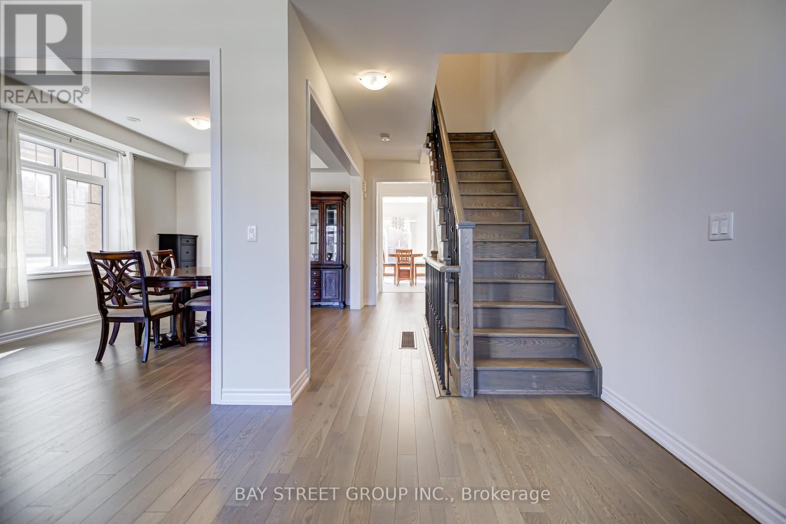 35 George Peach Avenue, Markham, Ontario  L6C 0Z2 - Photo 25 - N12425074