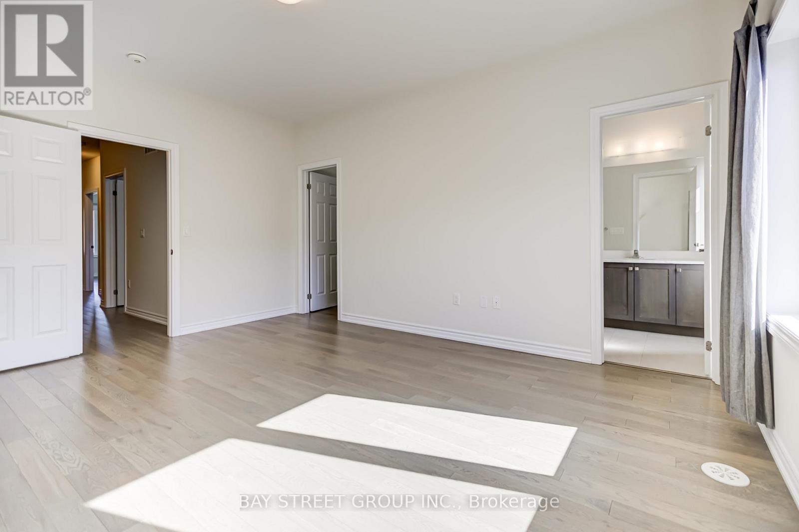 35 George Peach Avenue, Markham, Ontario  L6C 0Z2 - Photo 32 - N12425074