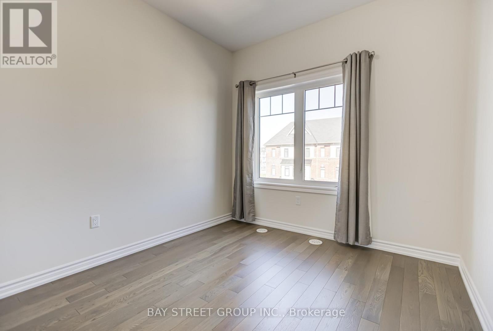 35 George Peach Avenue, Markham, Ontario  L6C 0Z2 - Photo 41 - N12425074