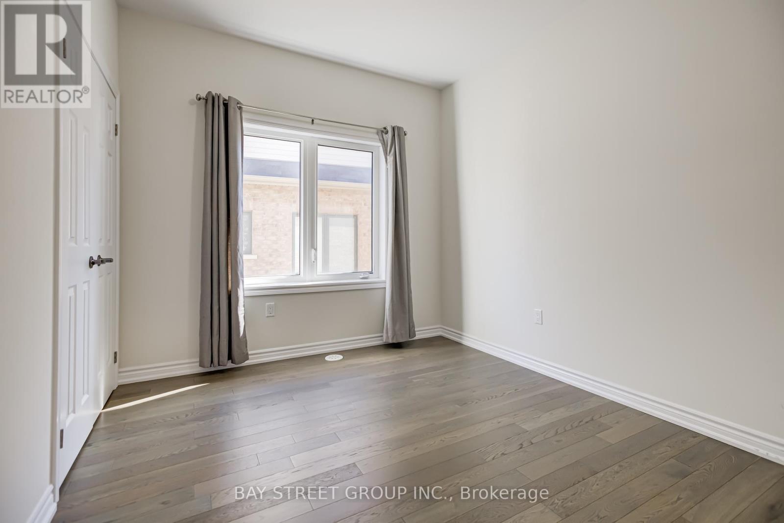 35 George Peach Avenue, Markham, Ontario  L6C 0Z2 - Photo 42 - N12425074