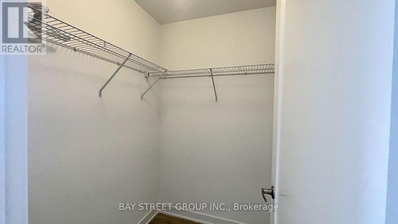 1715 Se - 60 Princess Street, Toronto, Ontario  M5A 2C7 - Photo 10 - C12439020