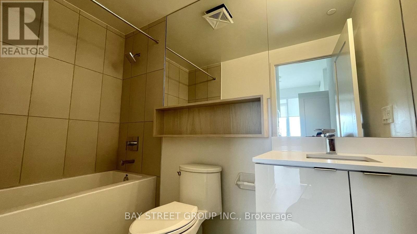 1715 Se - 60 Princess Street, Toronto, Ontario  M5A 2C7 - Photo 14 - C12439020
