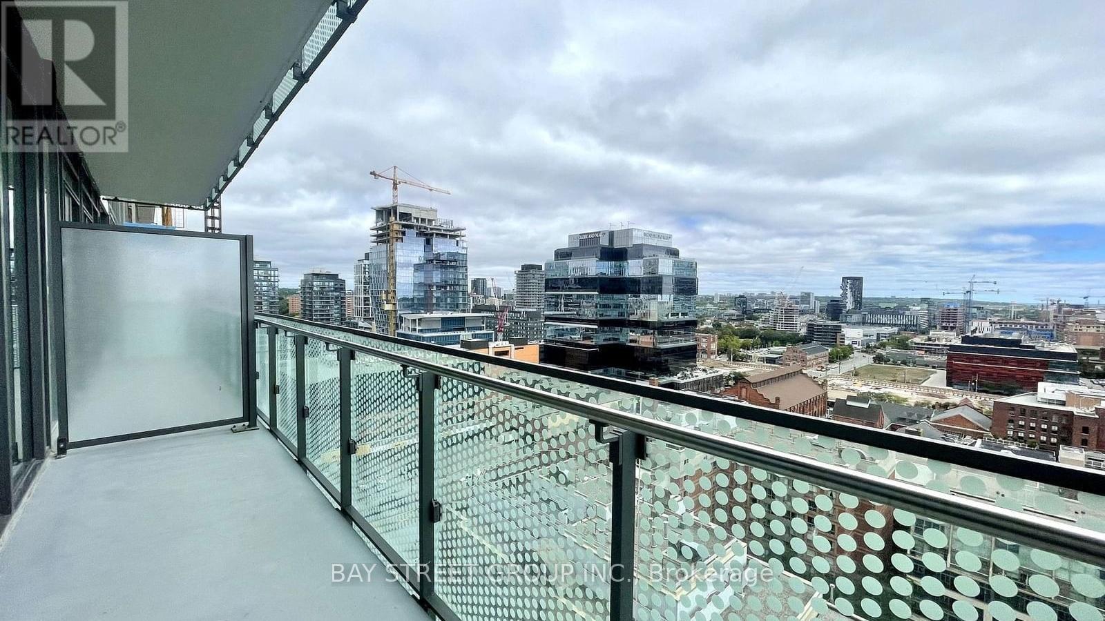 1715 Se - 60 Princess Street, Toronto, Ontario  M5A 2C7 - Photo 17 - C12439020