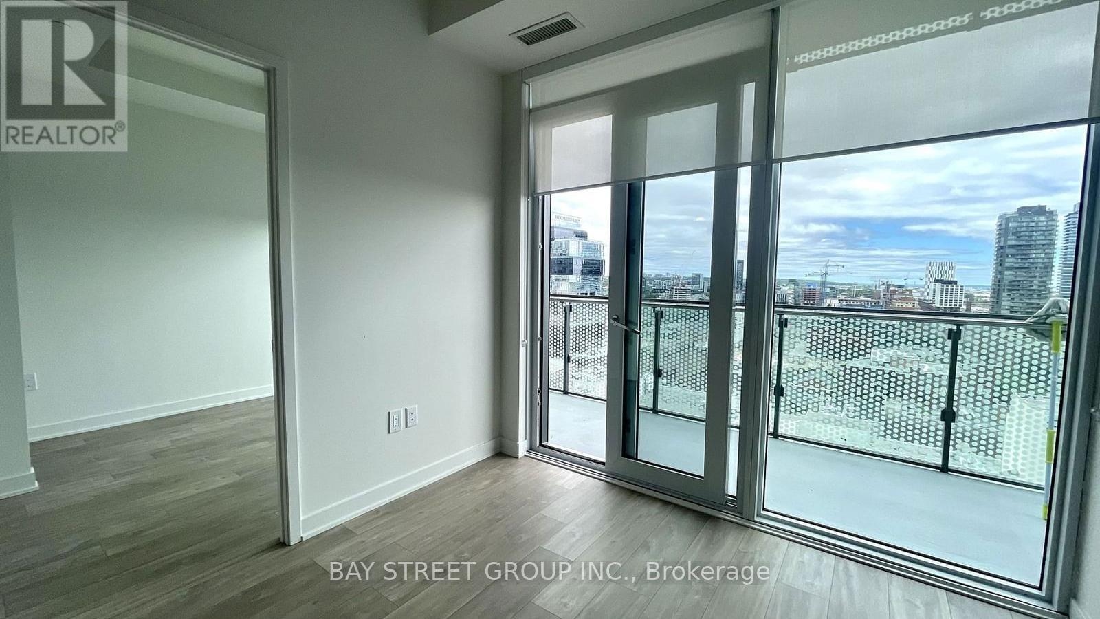 1715 Se - 60 Princess Street, Toronto, Ontario  M5A 2C7 - Photo 7 - C12439020
