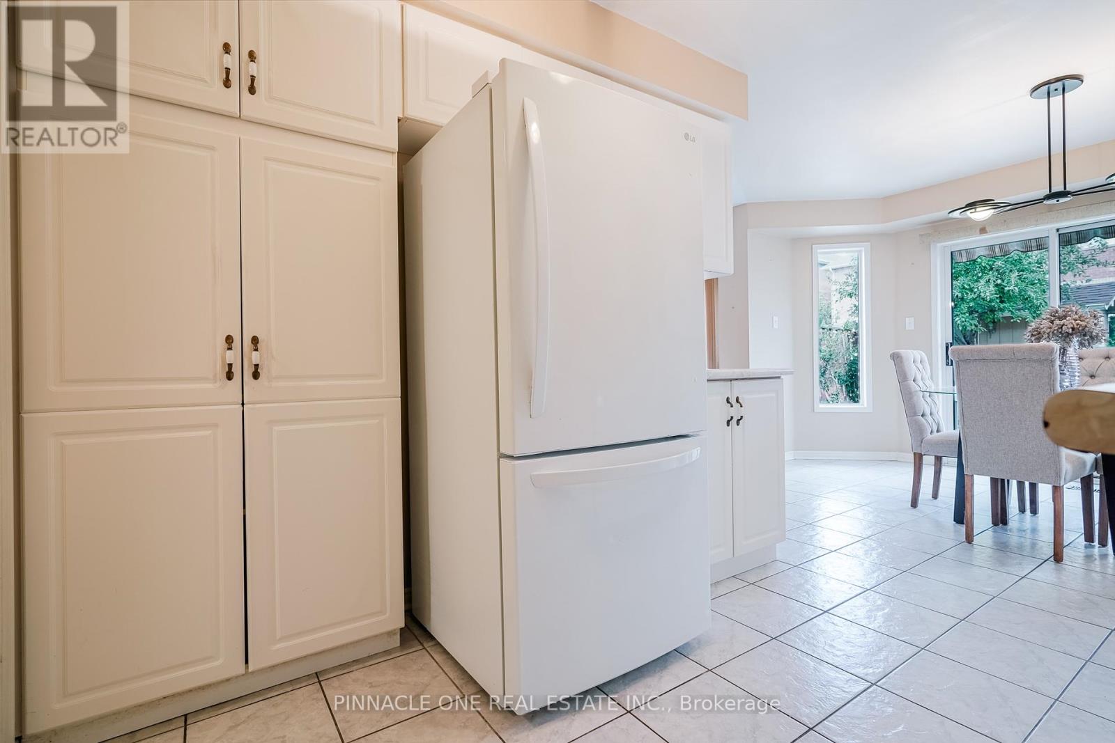 52 Vogue Street, Markham, Ontario  L3S 4G5 - Photo 18 - N12439006