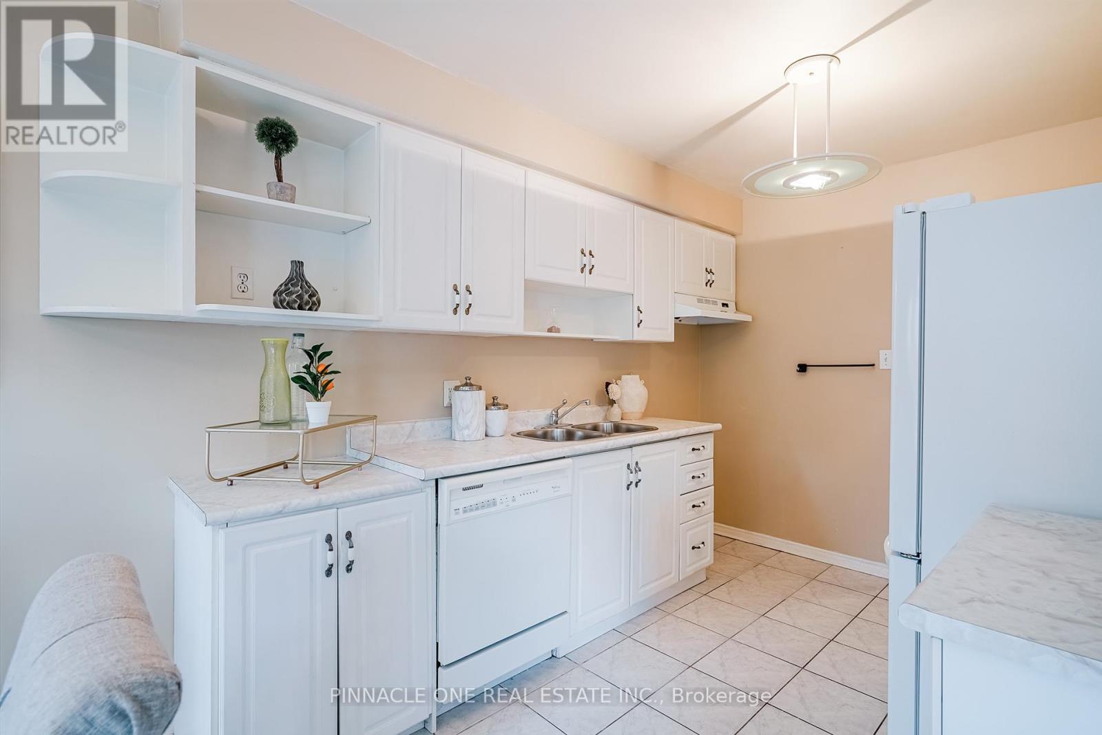 52 Vogue Street, Markham, Ontario  L3S 4G5 - Photo 20 - N12439006