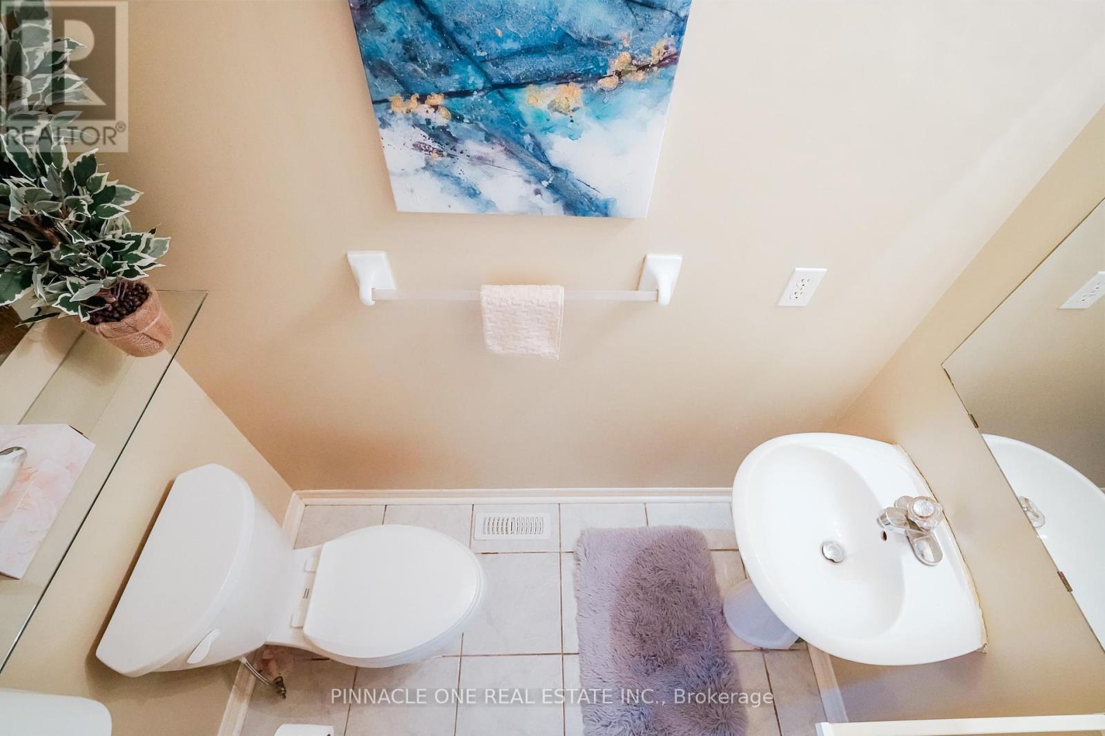 52 Vogue Street, Markham, Ontario  L3S 4G5 - Photo 6 - N12439006