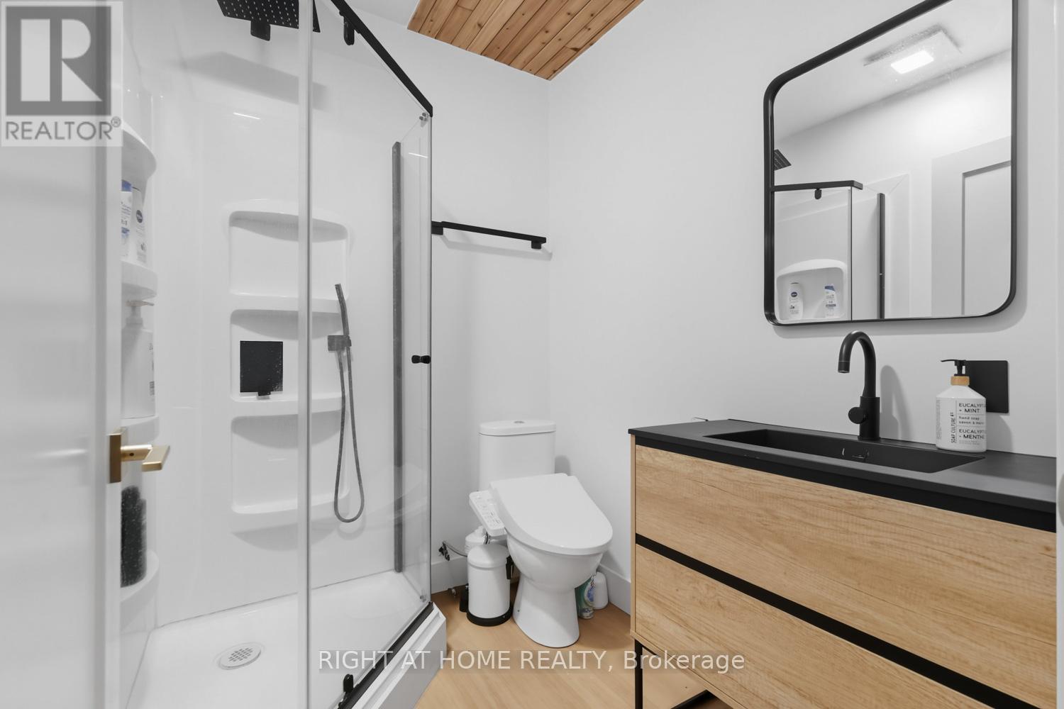 15415 Jane Street, King, Ontario  L7B 1A3 - Photo 20 - N12439023
