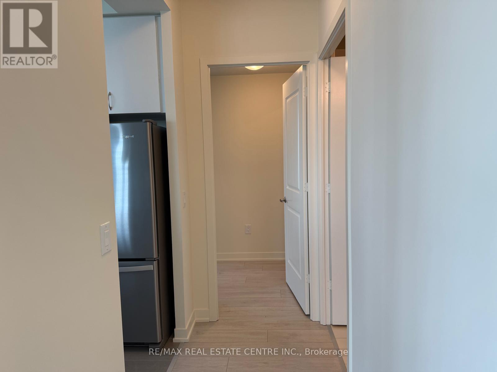 4702 - 38 Annie Craig Drive, Toronto, Ontario  M8V 0G9 - Photo 2 - W12439011