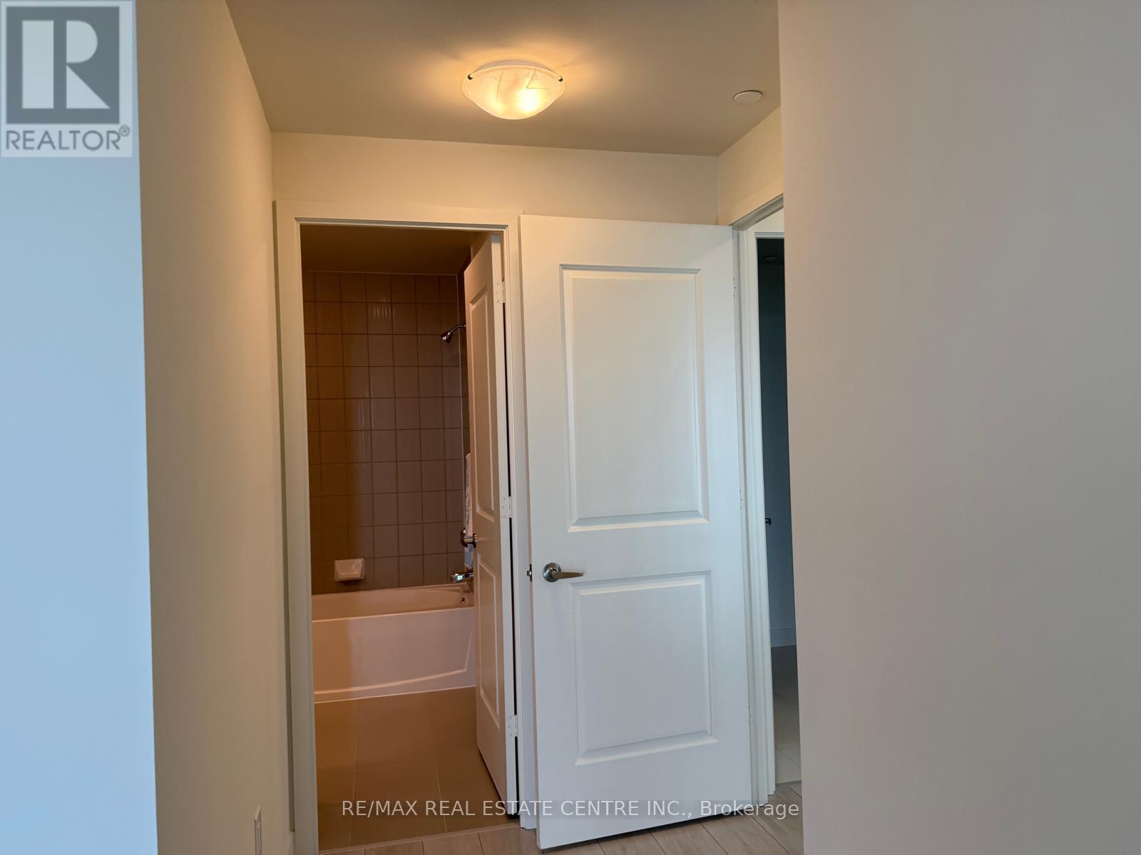 4702 - 38 Annie Craig Drive, Toronto, Ontario  M8V 0G9 - Photo 20 - W12439011