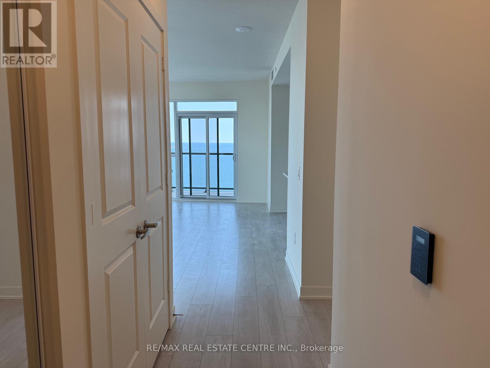 4702 - 38 Annie Craig Drive, Toronto, Ontario  M8V 0G9 - Photo 4 - W12439011