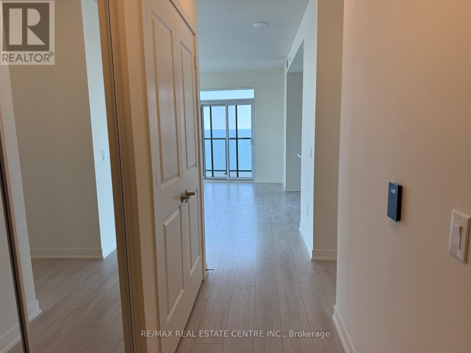 4702 - 38 Annie Craig Drive, Toronto, Ontario  M8V 0G9 - Photo 5 - W12439011