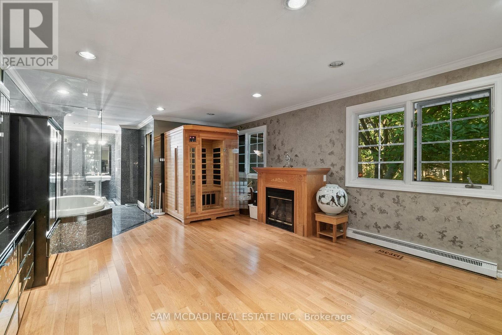 610 Kedleston Way, Mississauga, Ontario  L5H 1Y5 - Photo 21 - W12439019
