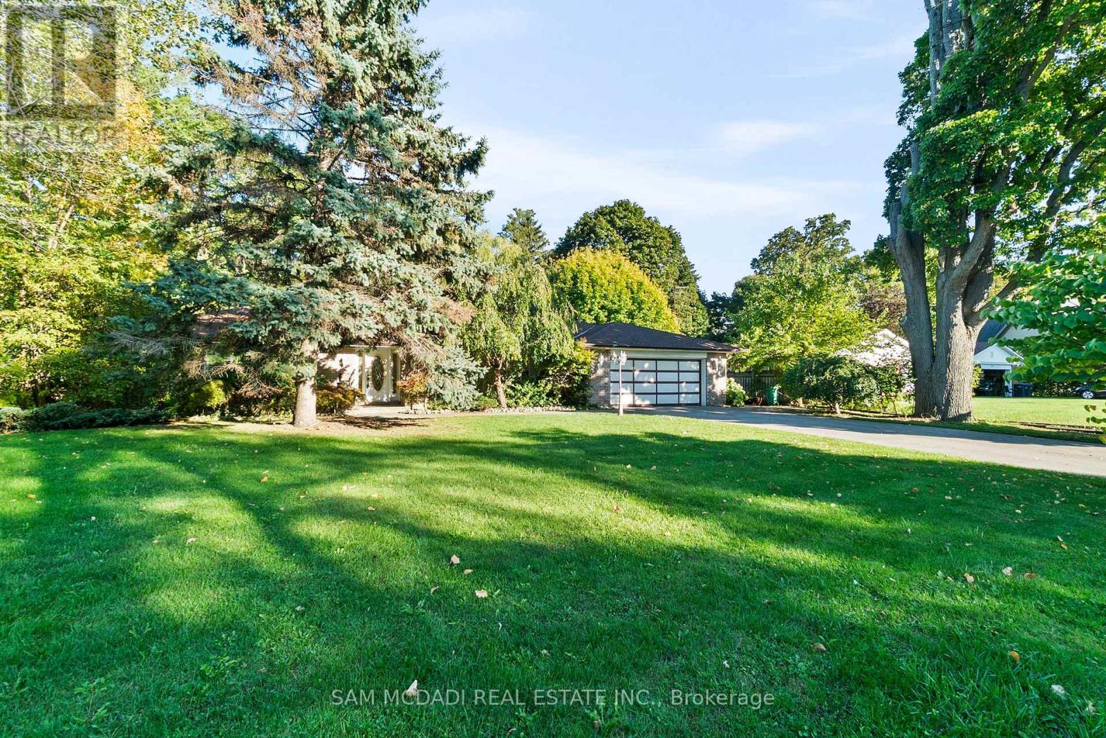 610 Kedleston Way, Mississauga, Ontario  L5H 1Y5 - Photo 46 - W12439019