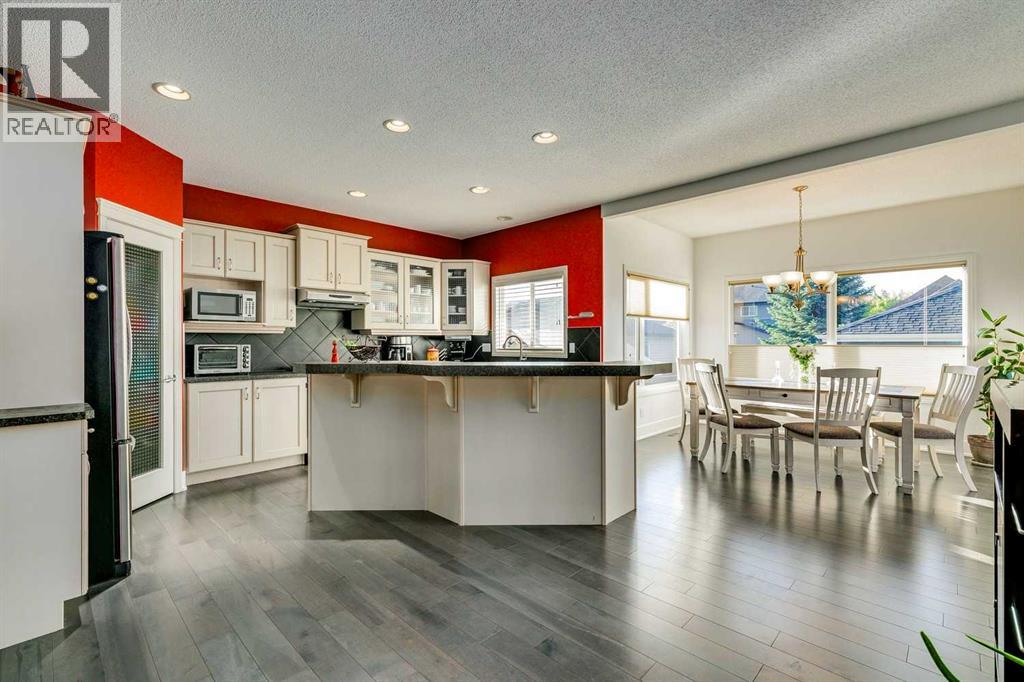 38 Prestwick Parade Se, Calgary, Alberta  T2Z 4S6 - Photo 13 - A2253743