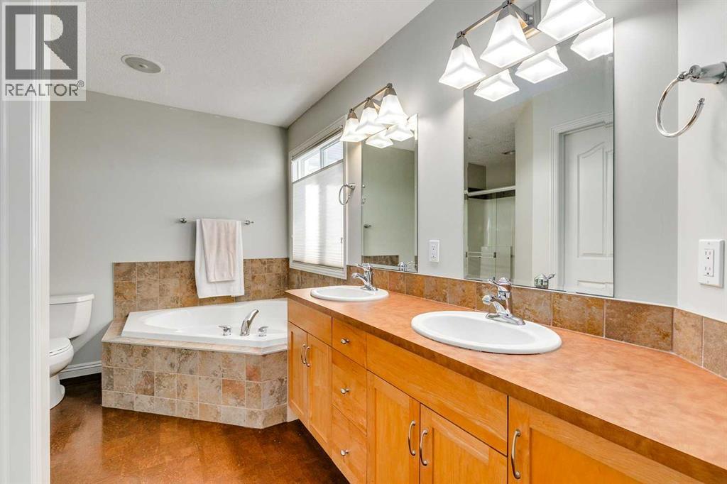 38 Prestwick Parade Se, Calgary, Alberta  T2Z 4S6 - Photo 25 - A2253743