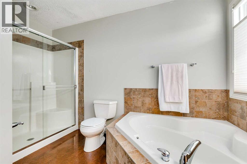 38 Prestwick Parade Se, Calgary, Alberta  T2Z 4S6 - Photo 26 - A2253743