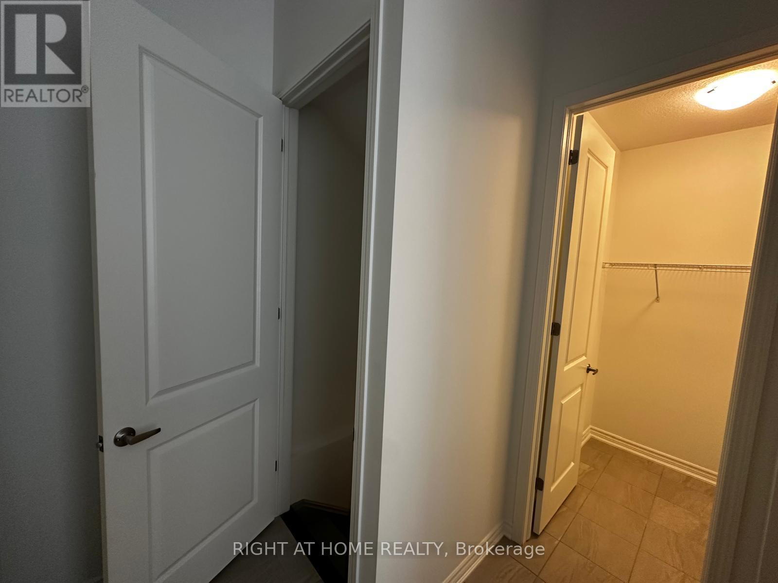 349 Millstone Street, Kitchener, Ontario  N2R 0V4 - Photo 12 - X12439021